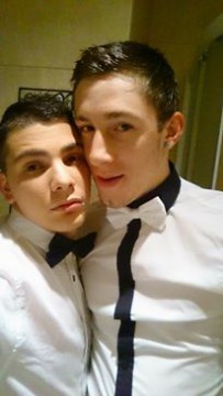 Sex seznamka, On hledá jeho - Sexik, Praha