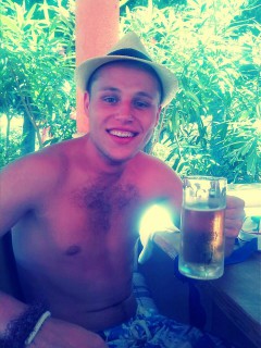 Sex seznamka, On hled jeho - Hledm cigna na sex za penze, Brno