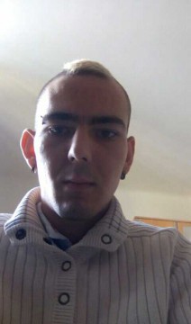 Erotické služby, Erotické priváty - Sex za penize, 21 let, Milovice