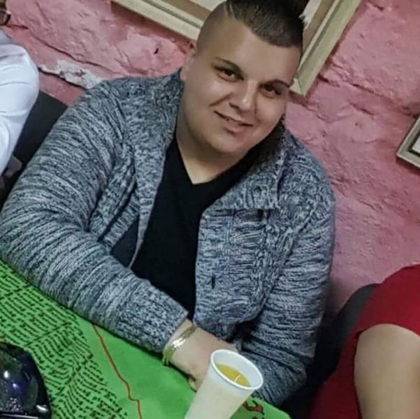 Sex seznamka, On hled jeho - Kubk Tirpk, 19 let, kraj: steck