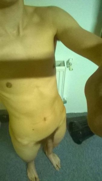 Sex seznamka, On hled jeho - mu na sex za fin.odmnu, 18 let, kraj: Jihoesk