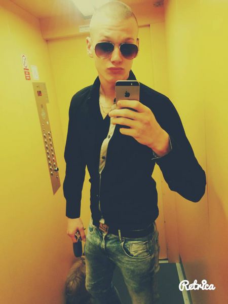 Sex seznamka, On hled ji - Gigolo, 19 let, Ostrava