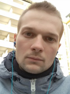 Sex seznamka, Ona hledá ji - Hledám slečnu na sex každý den, 28 let, Brno