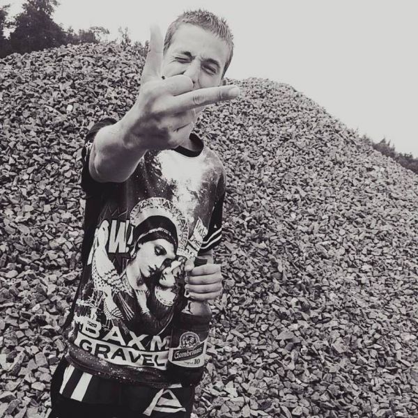 Sex seznamka, On hled ji - Hledm zkuenou enu co mi spln sen. PLZEN, 21 let, plzen