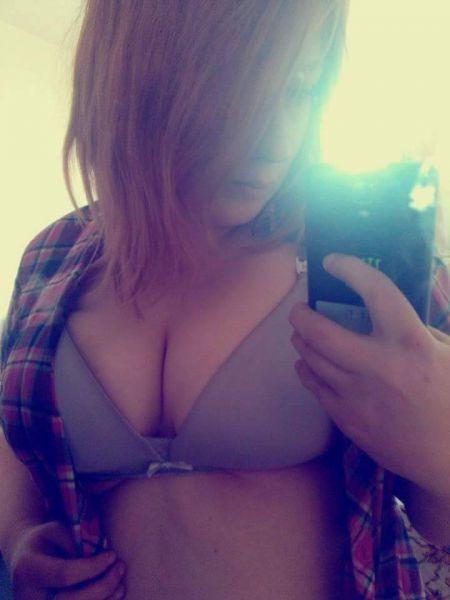 Erotick sluby, Sex eskort - Baculka hleda milence na sex za fo, 25 let, Praha