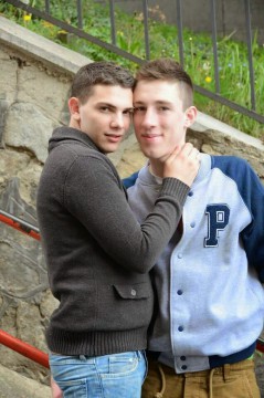 Sex seznamka, On hledá jeho - 3er, 22 let, kraj: Hl. m. Praha