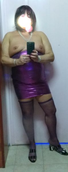 Sex seznamka, On hled ji - TV fena, Praha