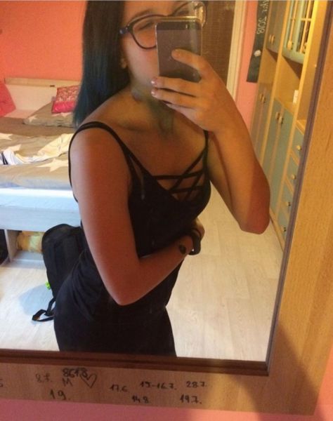 Sex seznamka, Ona hledá jeho - Kdo hleda, 18 let, kraj: Olomoucký