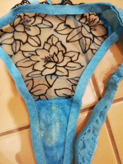 Sex seznamka, BDSM, fetish, perverz - Obnoen tyrkys tanga, 28 let, Litomyl