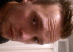 Sex seznamka, On hledá jeho - Sex sluzby bez analu, 28 let, Praha