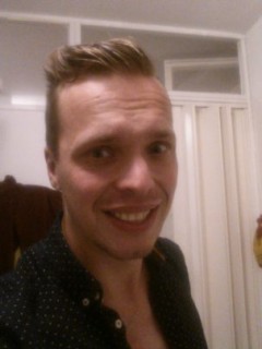 Sex seznamka, On hled� jeho - Sex sluzby pro muze, 28 let, Praha