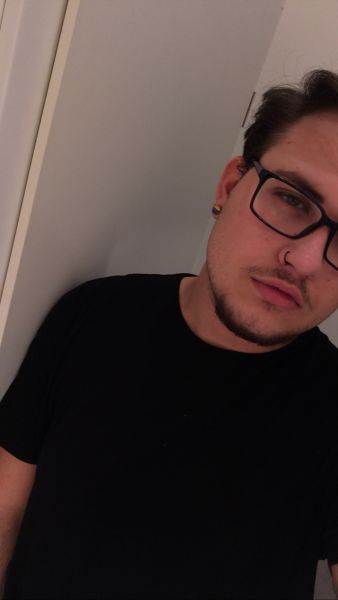 Sex seznamka, Ona hled jeho - Sex a kurba za FO pro me, 20 let, Praha