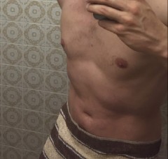 Sex seznamka, On hled jeho - Sex sluby pro muze, 31 let, Brno