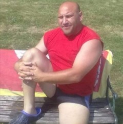 Sex seznamka, Ona hledá ji - Masérské služby, 49 let, Litvinov