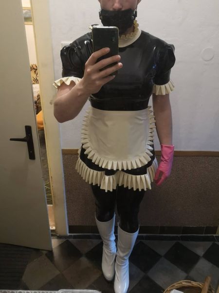 Sex seznamka, On hled ji - Musk sluka Vm uklid domcnost, 27 let, Brno