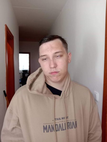 Sex seznamka, On hled ji - Sex cheb, 18 let, Cheb