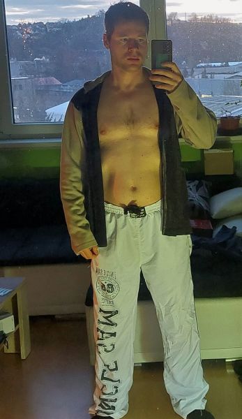 Sex seznamka, On hled ji - Mlad slena, 36 let, kraj: Olomouck