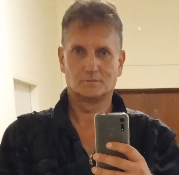 Sex seznamka, On hled ji - Chyb ti nesmlouvav chlapsk ruka?, 48 let, Praha 3 - Vinohrady