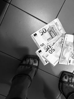 Sex seznamka, On hledá ji - Milovník nožek, FOOTFETISH Karlovarsko., kraj: Karlovarský