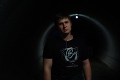 Sex seznamka, On hledá ji - Mladý zajíček, 22 let, kraj: Královéhradecký